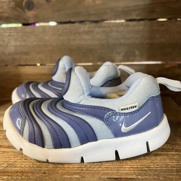 Childrens Little Kids‎ Nike Dynamo Free Athletic Shoes Sneakers Size 9 C GUC - Picture 2 of 6